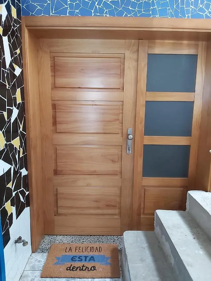 Dom wakacyjny Willa Ajuy Apartament Seafront&Quiet Hiszpania